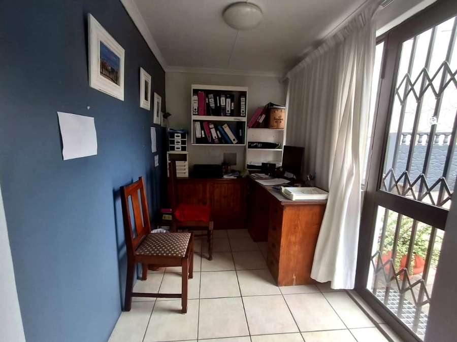 7 Bedroom Property for Sale in Baysville Eastern Cape